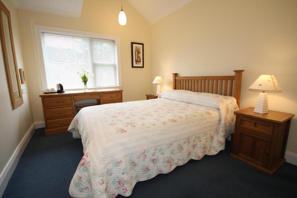 Ash Grove House Bed & Breakfast Galway Room photo